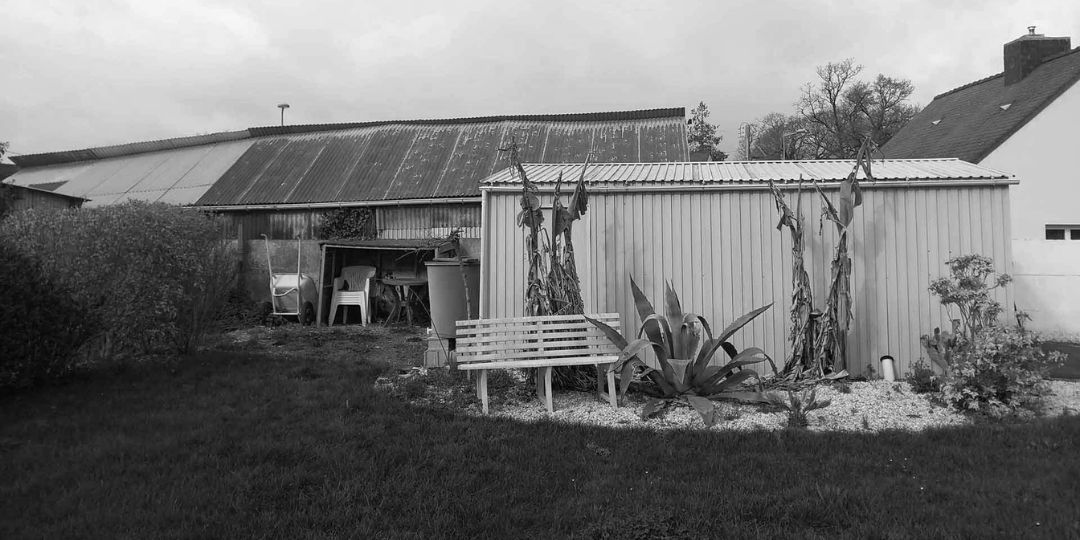 Maisons CARON - /images/projetsavant construction maconnerie garage annexe panneaux solaires guipry messac 35